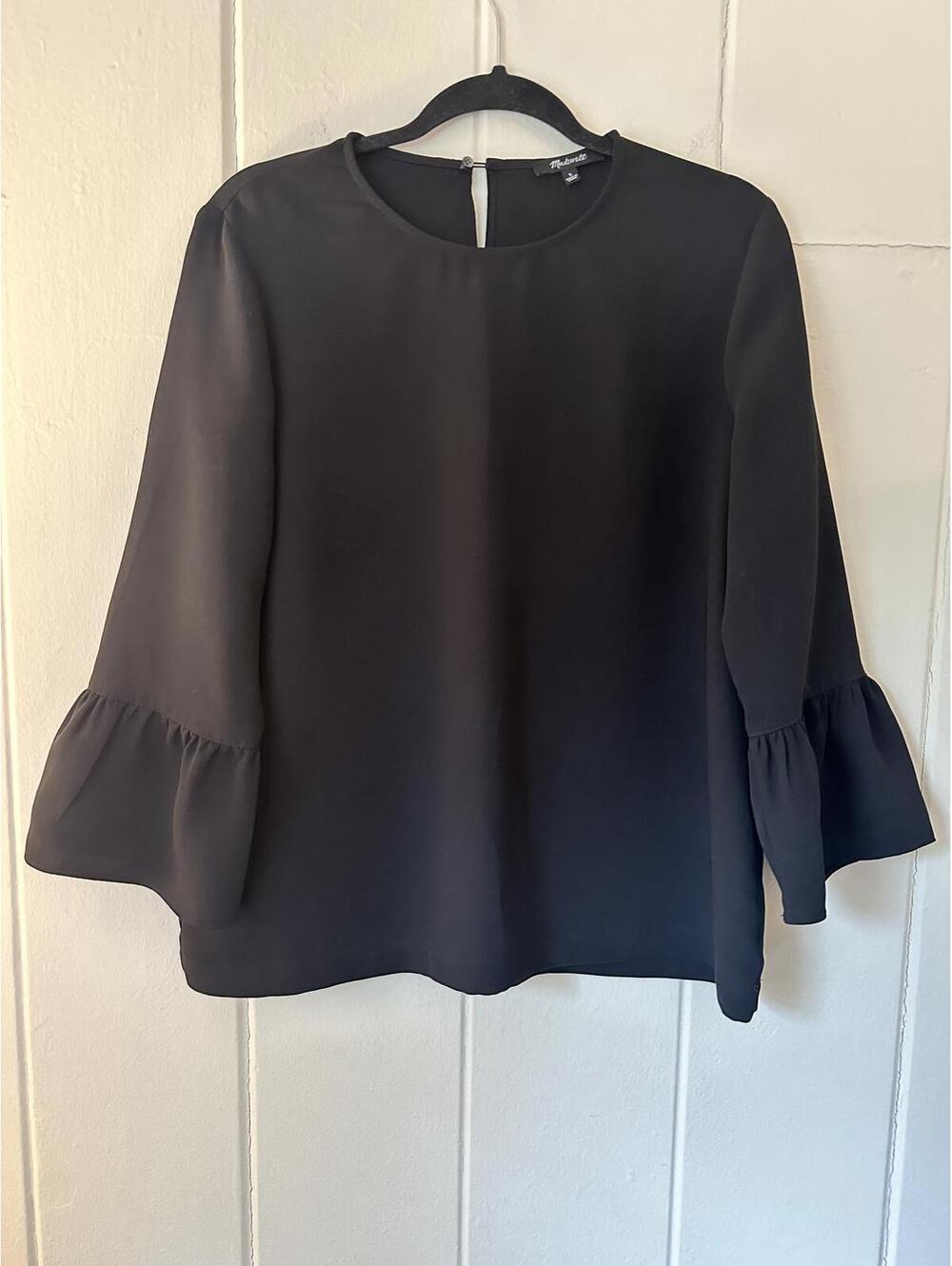 Madewell Black 3/4 length Bell Sleeve Blouse with Back Keyhole Detail Size Large